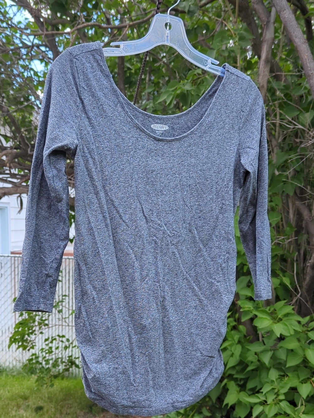 Old Navy Women’s Scoop Neck Long Sleeve Maternity Top - Gray